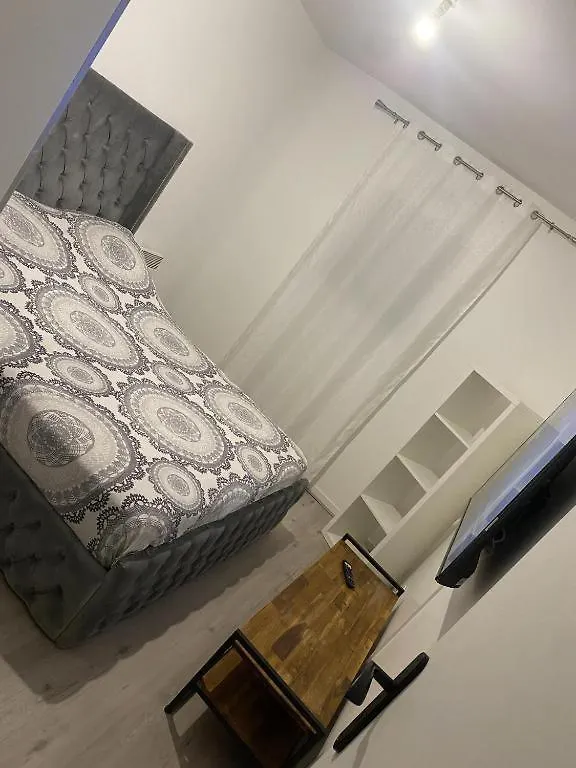 Chambre Dans Duplex - Paris 12 France